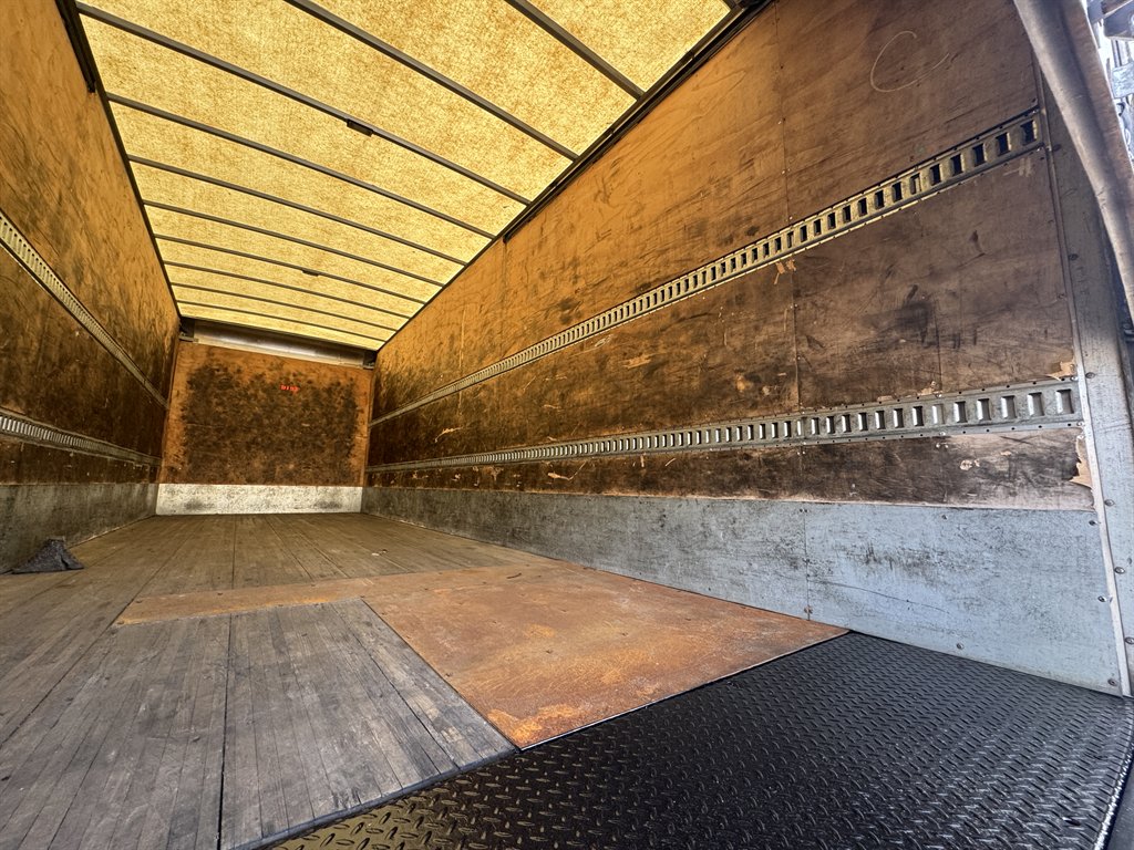2020 Kenworth T370 - $31,995