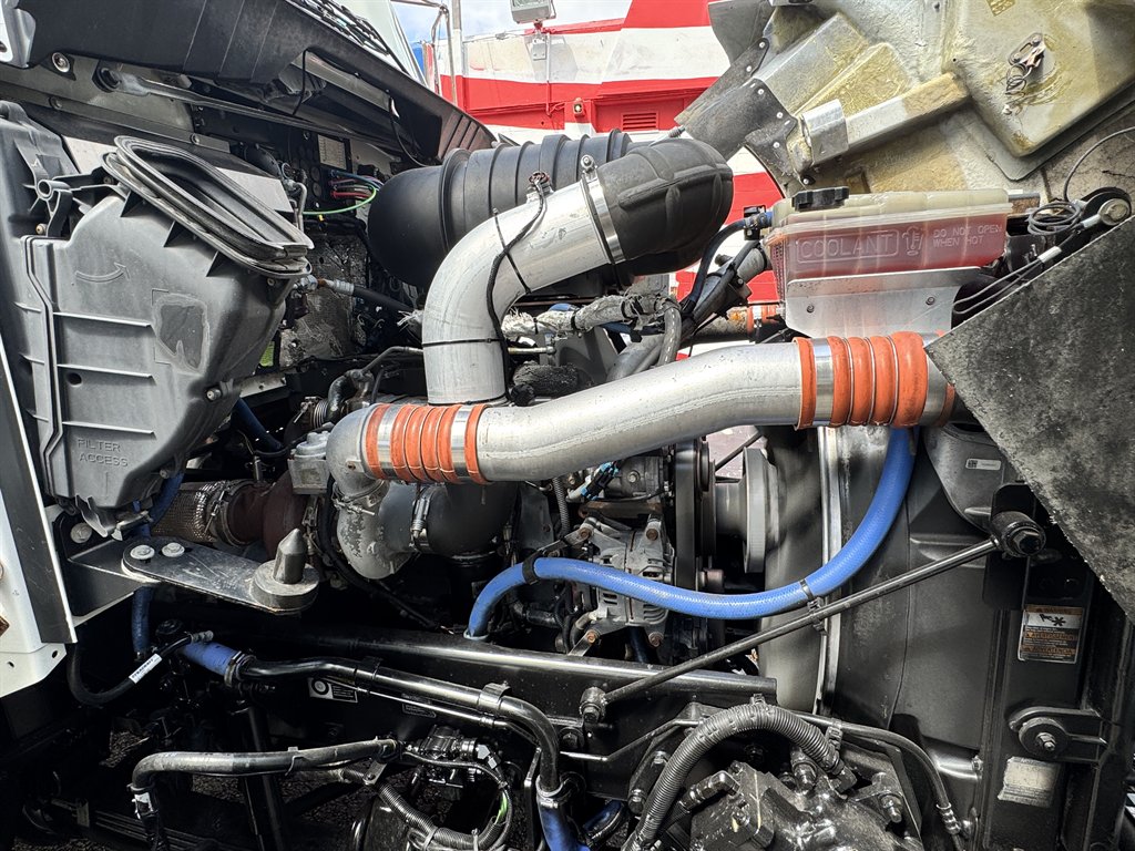 2014 Kenworth T4 Series - $96,000