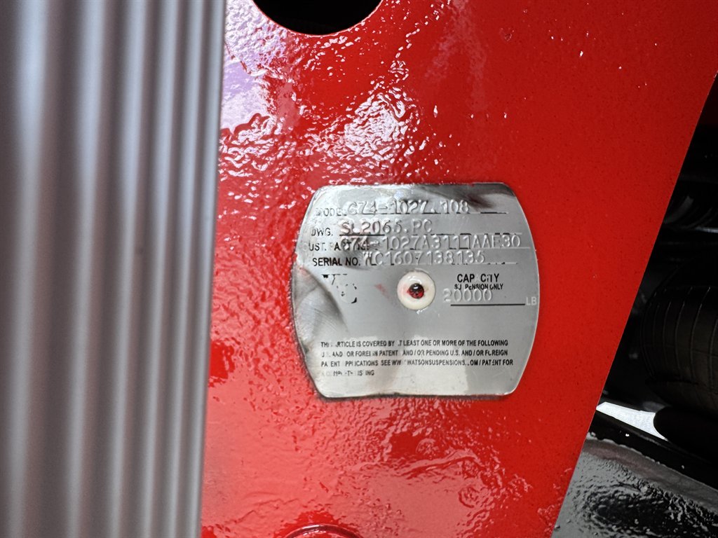 2017 Peterbilt 579 - $99,995