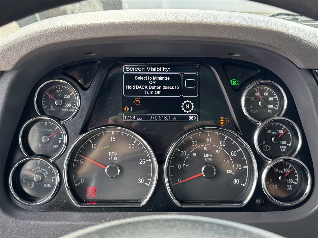 2017 Peterbilt 579 - $99,995