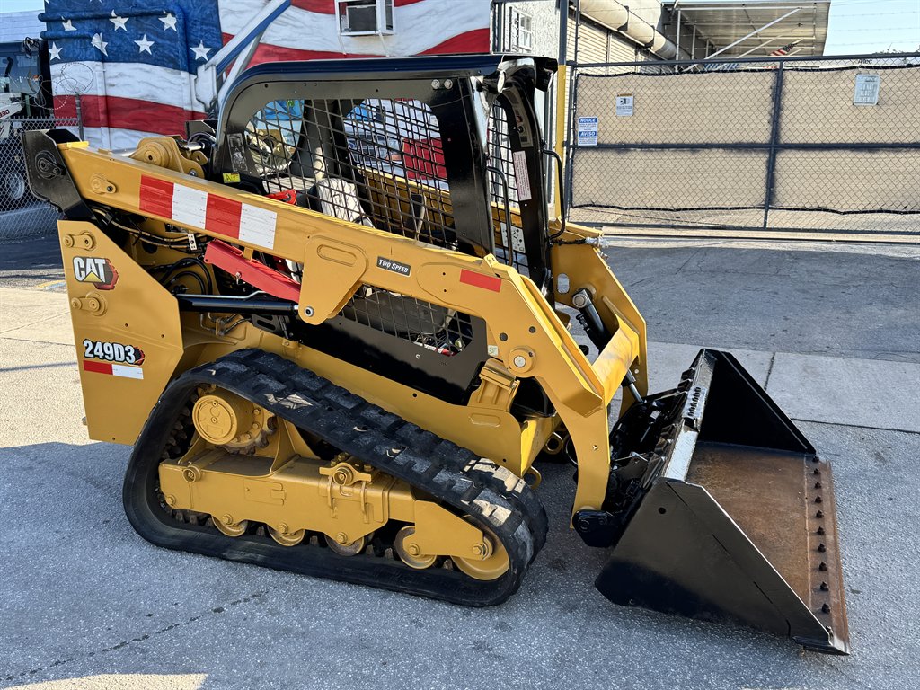 2021 Caterpillar 249d3 - $31,495