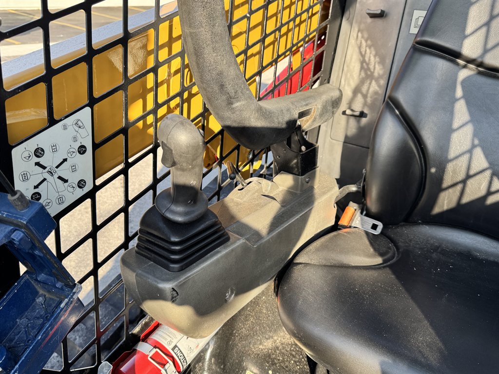 2021 Caterpillar 249d3 - $31,495