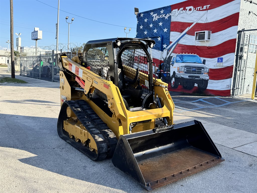 2021 Caterpillar 249d3 - $31,495
