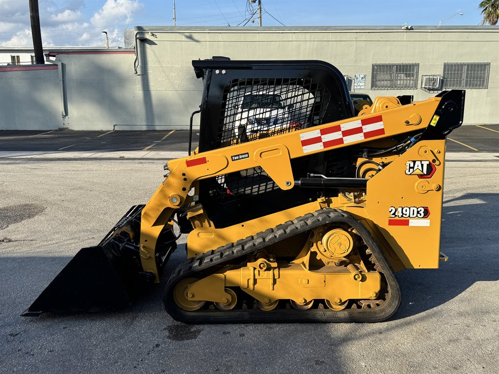 2021 Caterpillar 249d3 - $31,495