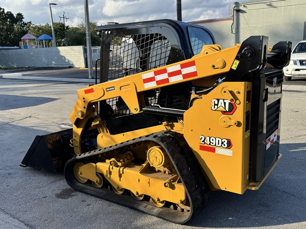 2021 Caterpillar 249d3 - $31,495