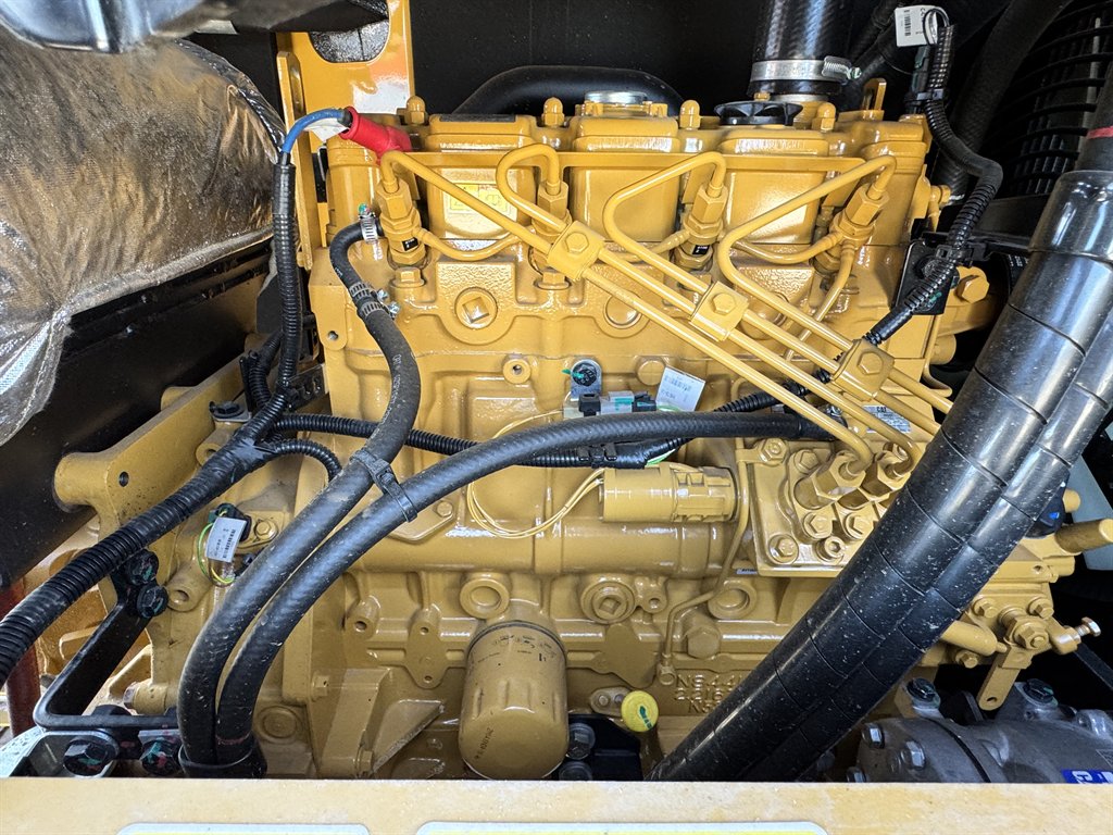 2025 Caterpillar 305.5 E2 CR - $71,995