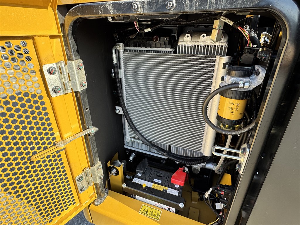 2025 Caterpillar 305.5 E2 CR - $71,995