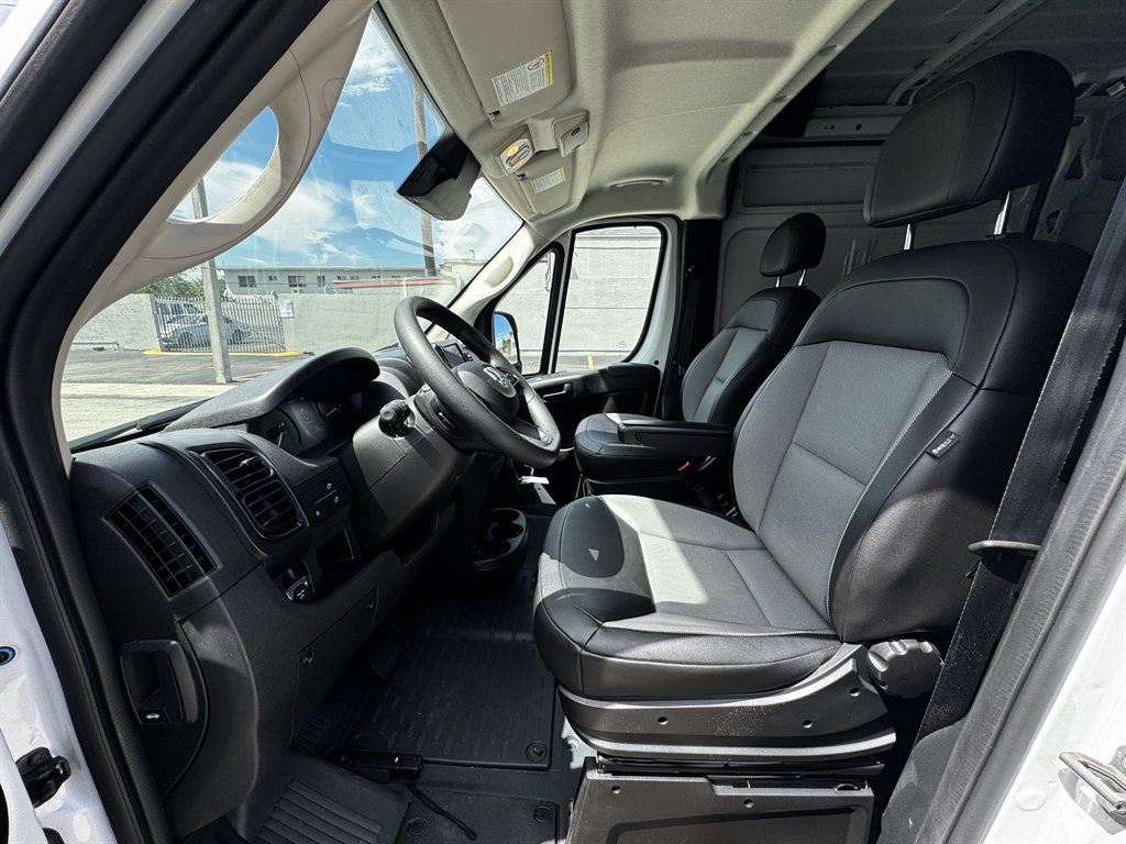 2025 Ram ProMaster 2500 - $35,995