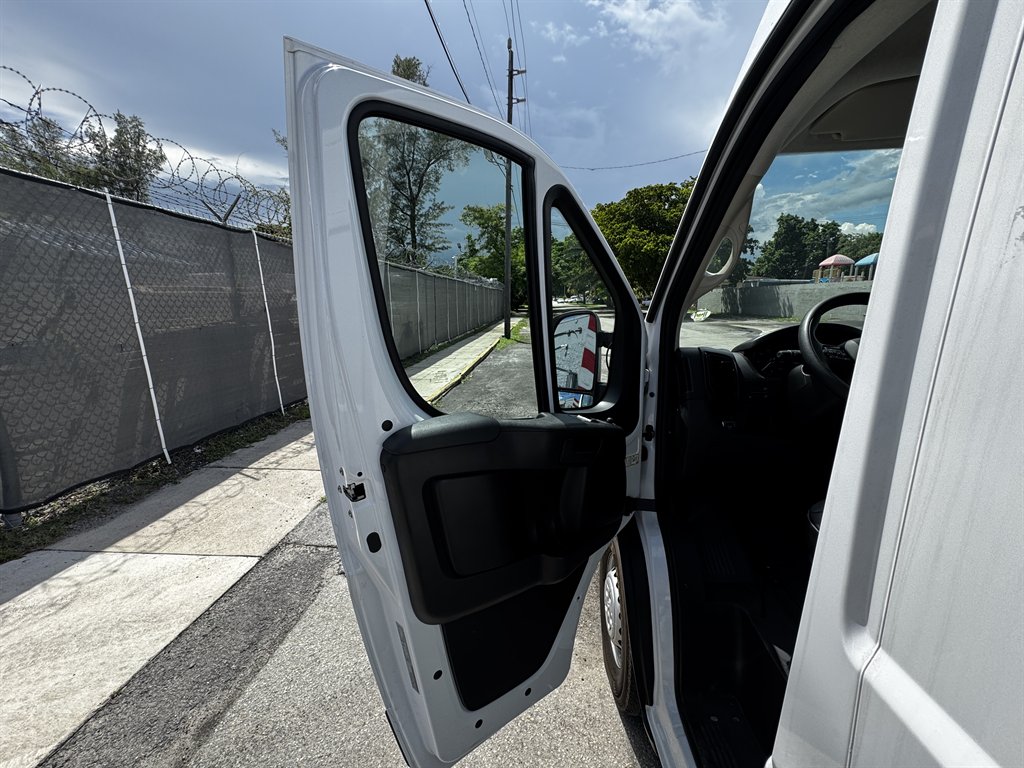 2025 Ram ProMaster 2500 - $35,995