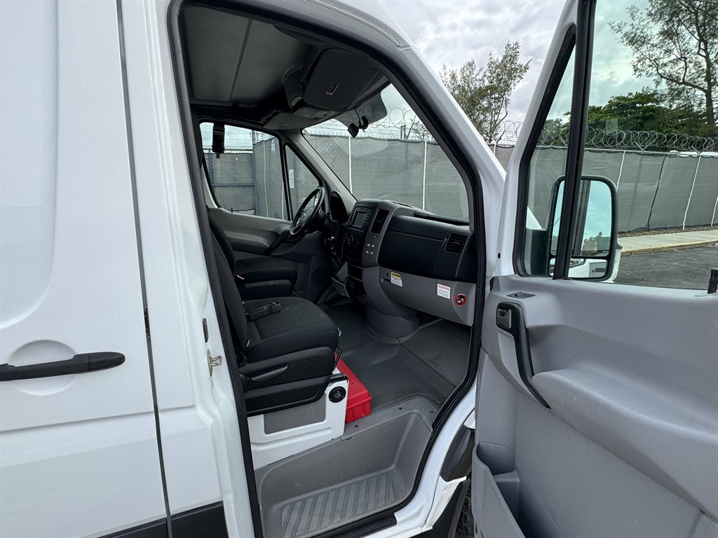 2018 Freightliner Sprinter - $36,995