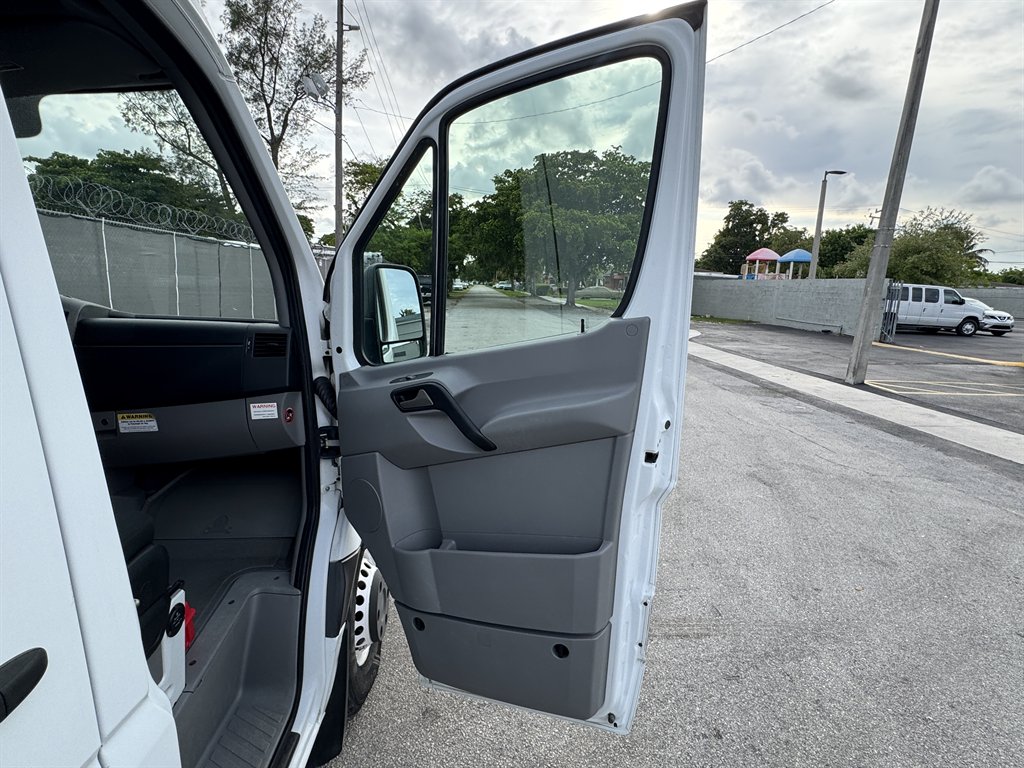 2018 Freightliner Sprinter - $36,995