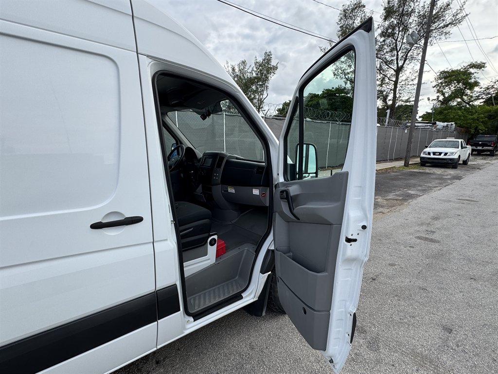 2018 Freightliner Sprinter - $36,995