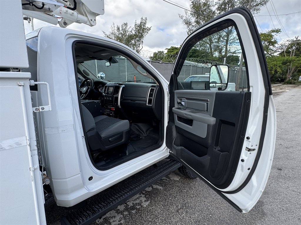 2017 Ram 5500 - $49,995