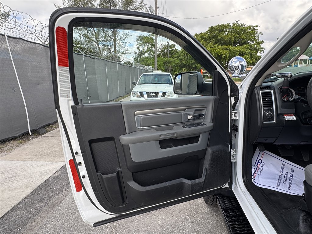 2017 Ram 5500 - $49,995