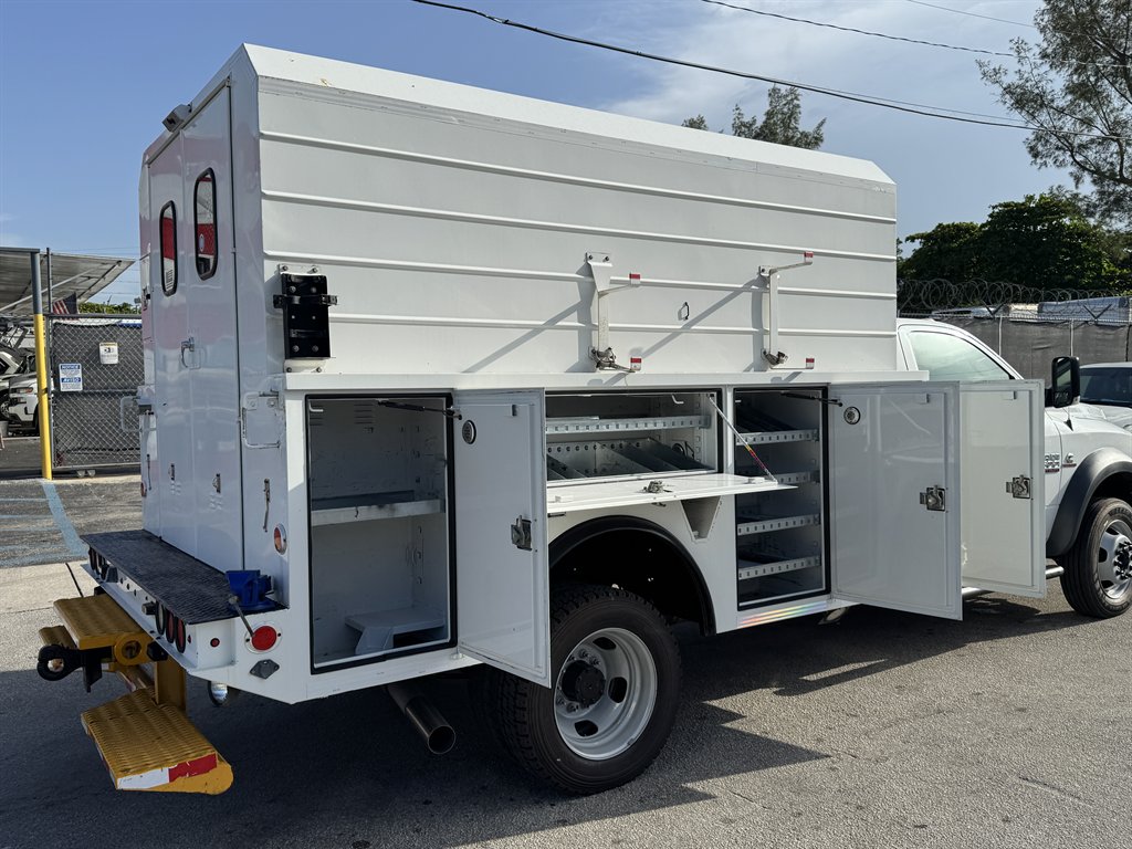 2017 Ram 5500 Chassis Cab - $32,995