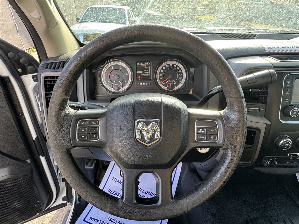 2017 Ram 5500 Chassis Cab - $32,995