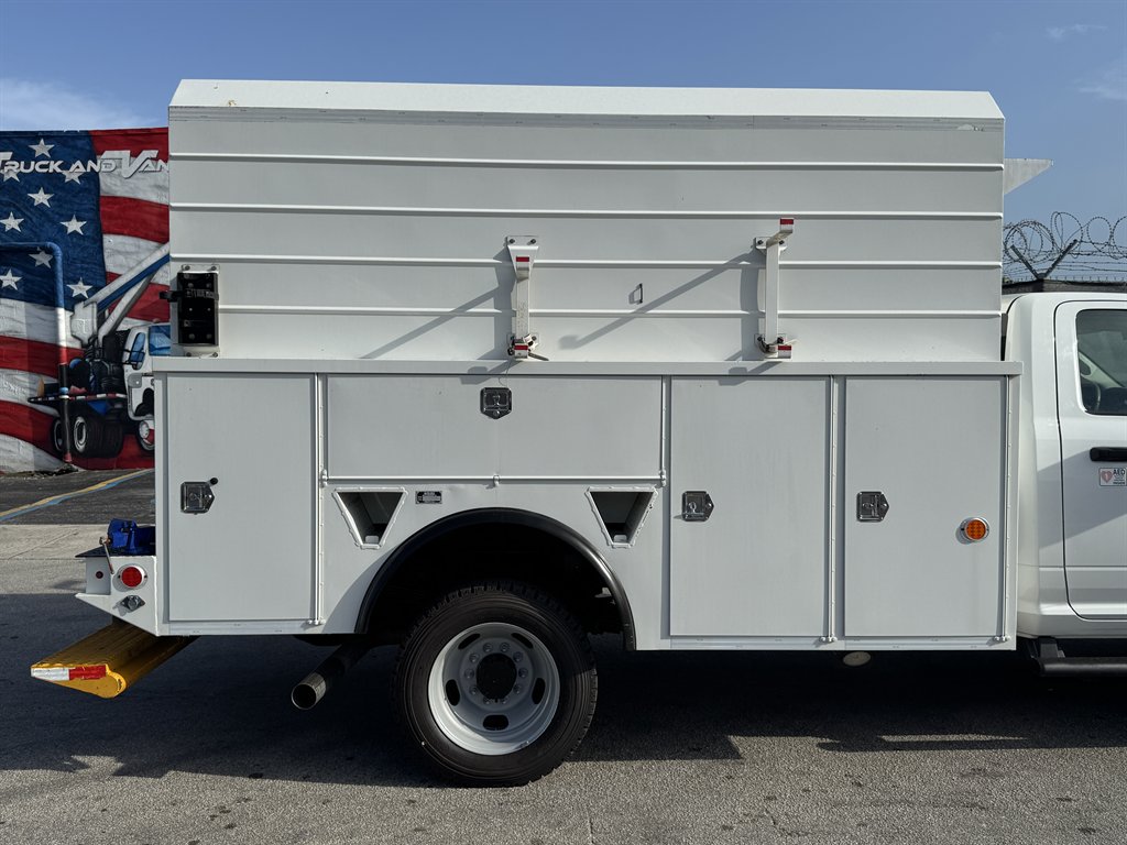 2017 Ram 5500 Chassis Cab - $32,995
