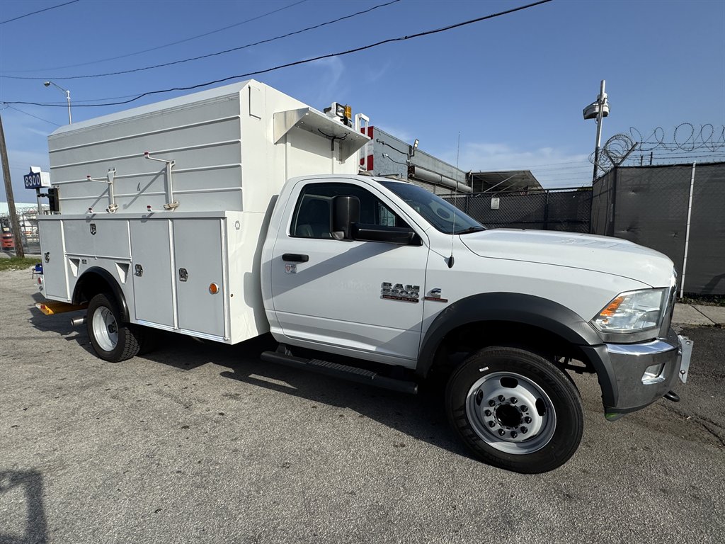 2017 Ram 5500 Chassis Cab - $32,995