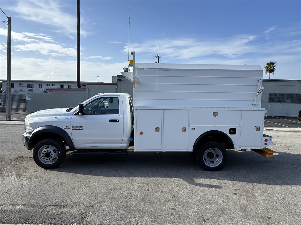 2017 Ram 5500 Chassis Cab - $32,995