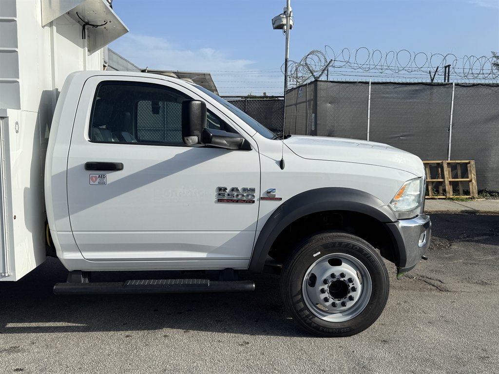 2017 Ram 5500 Chassis Cab - $32,995