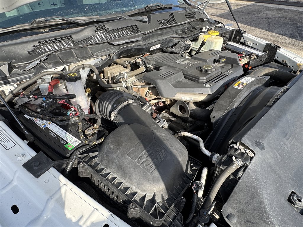 2017 Ram 5500 Chassis Cab - $32,995