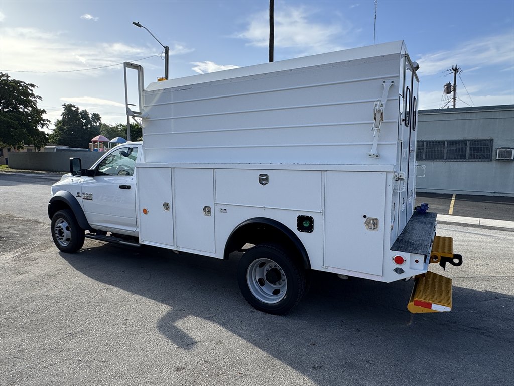 2017 Ram 5500 Chassis Cab - $32,995
