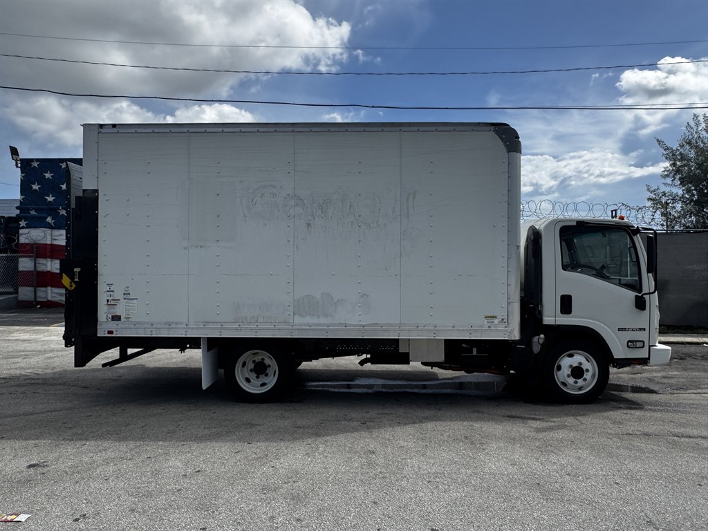 2020 Isuzu Npr-hd - $24,995