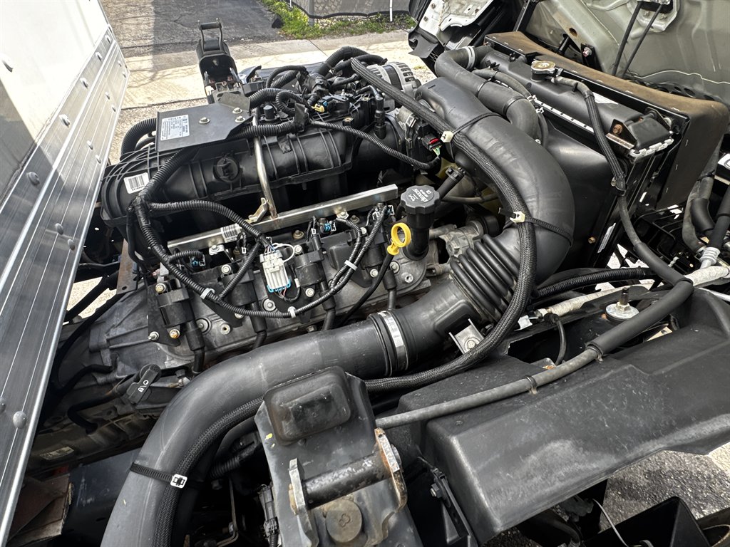 2020 Isuzu Npr-hd - $24,995