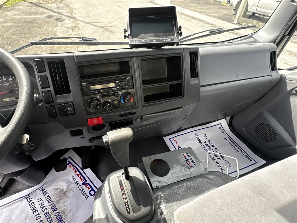 2020 Isuzu Npr-hd - $24,995