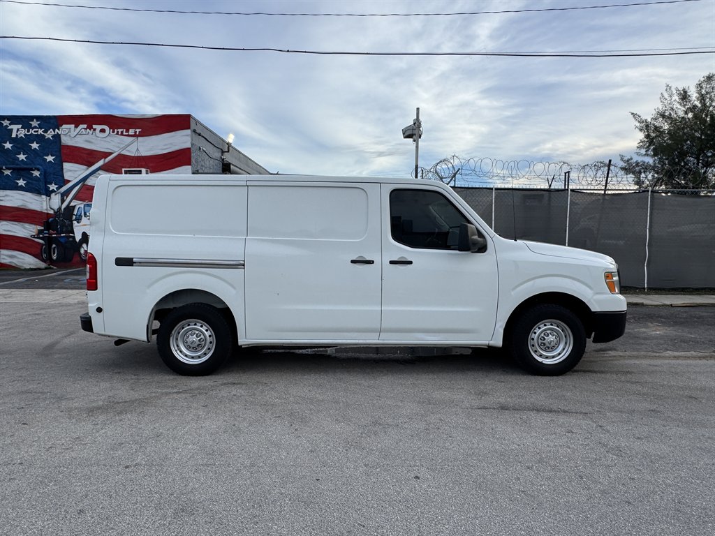 2017 Nissan Nv - $10,595