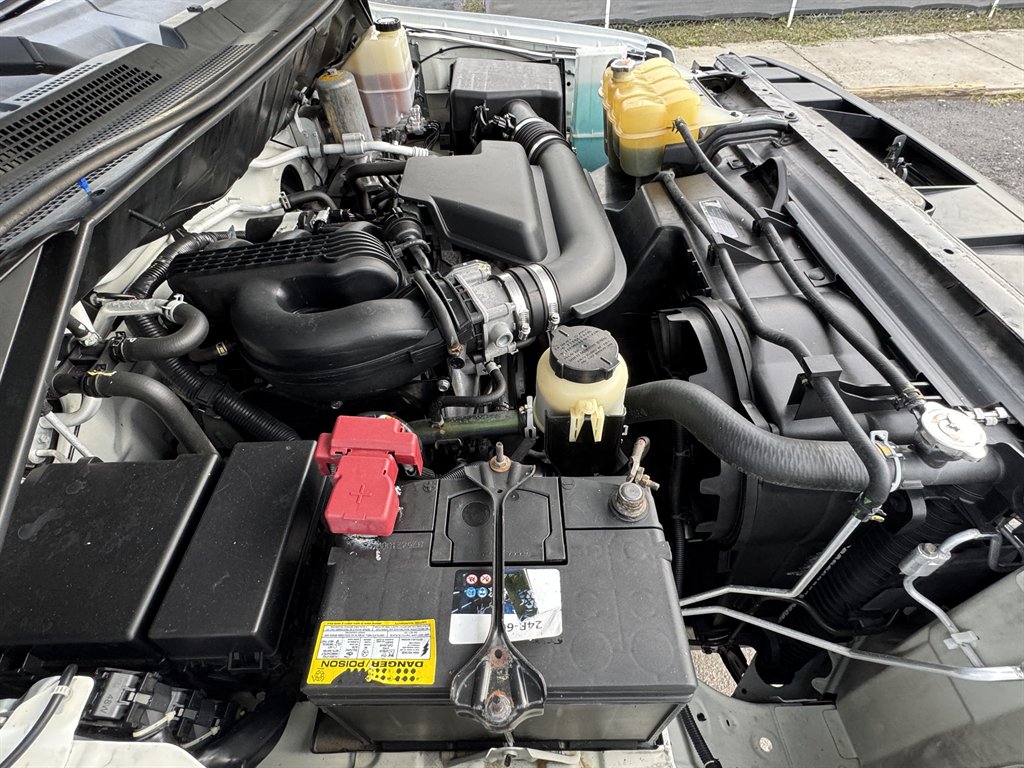 2017 Nissan Nv - $10,595