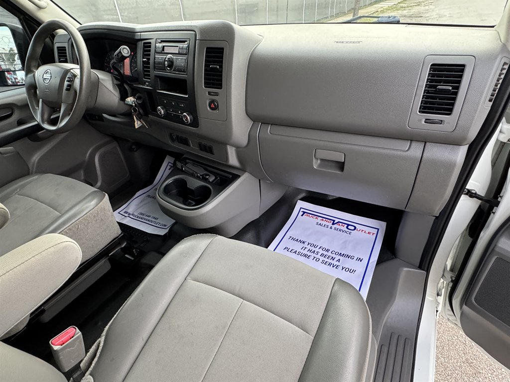 2017 Nissan Nv - $10,595