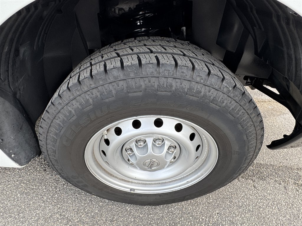 2017 Nissan Nv - $10,595