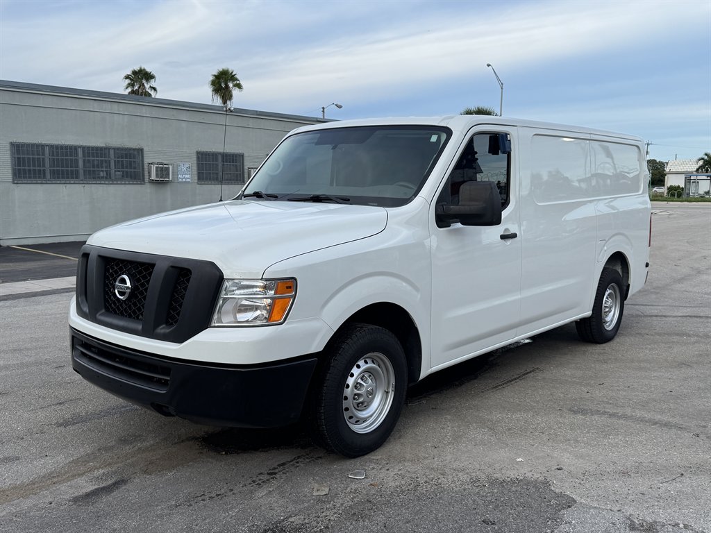 2017 Nissan Nv - $10,595