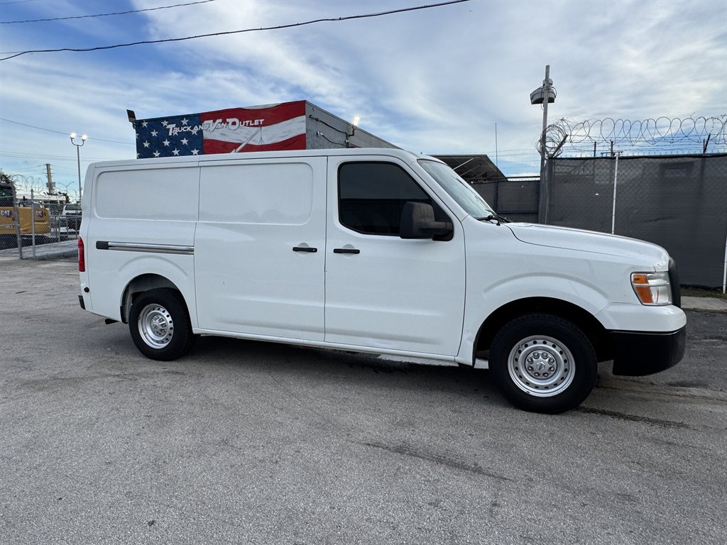 2017 Nissan Nv - $10,595