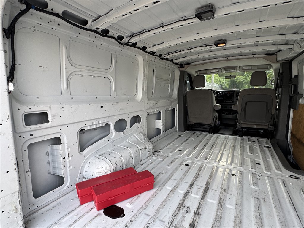 2017 Nissan Nv - $10,595