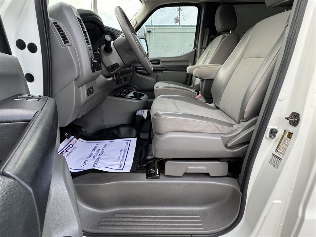 2017 Nissan Nv - $10,595