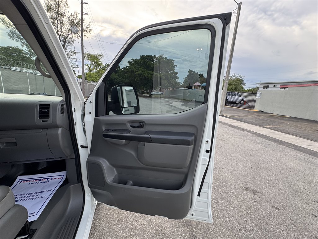 2017 Nissan Nv - $10,595