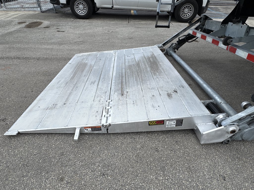 2020 International Mv607 - $39,995