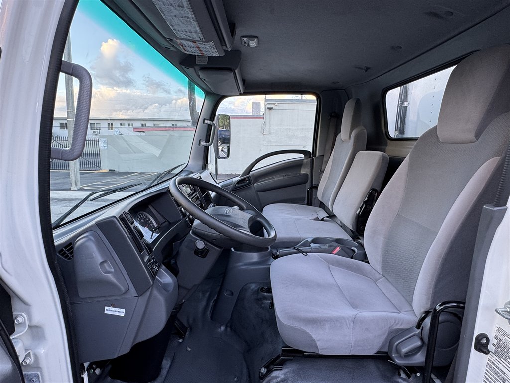 2019 Isuzu Nqr - $45,995