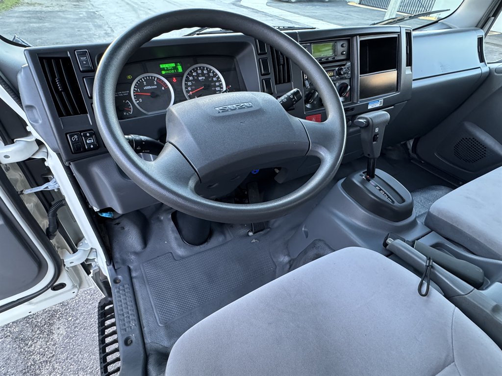 2019 Isuzu Nqr - $45,995
