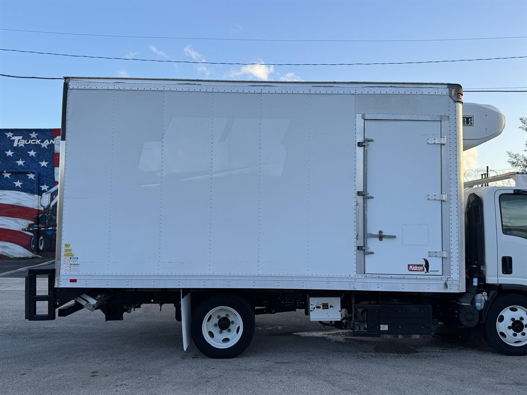 2019 Isuzu Nqr - $45,995