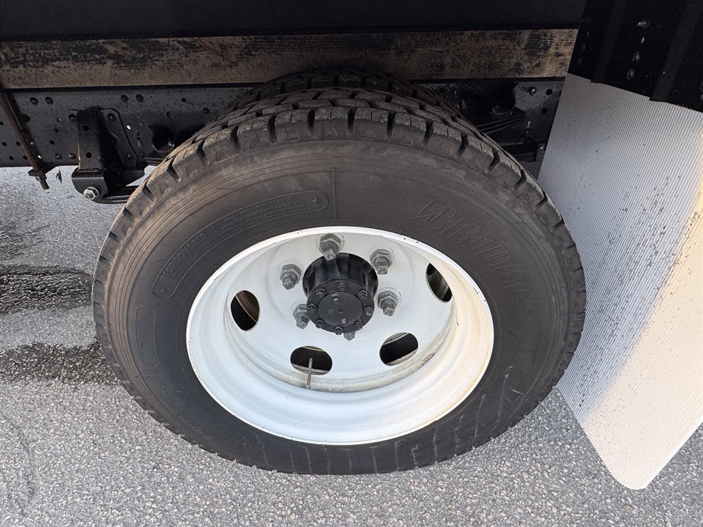 2019 Isuzu Nqr - $45,995