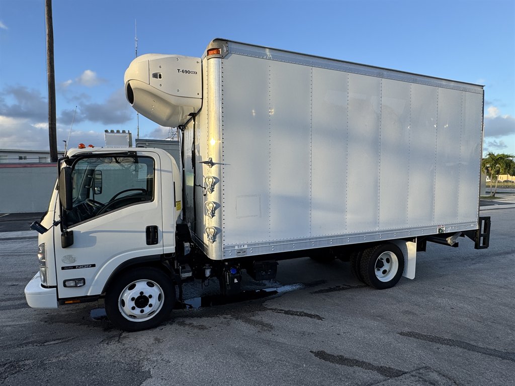 2019 Isuzu Nqr - $45,995