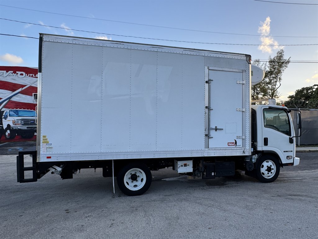 2019 Isuzu Nqr - $45,995
