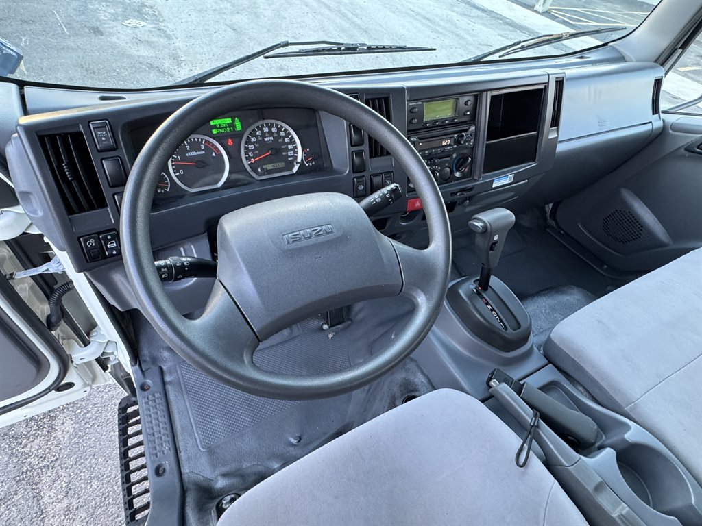 2019 Isuzu Nqr - $45,995