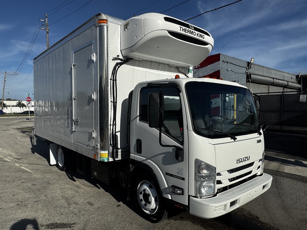 2019 Isuzu Nqr - $29,995