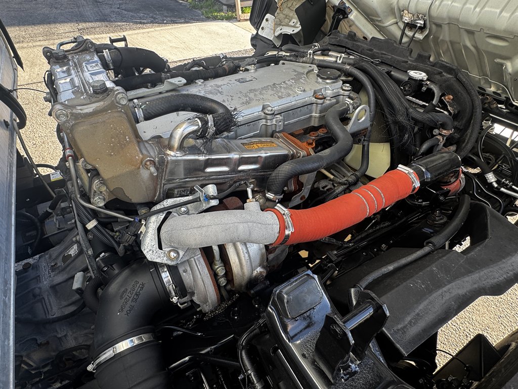 2019 Isuzu Nqr - $29,995