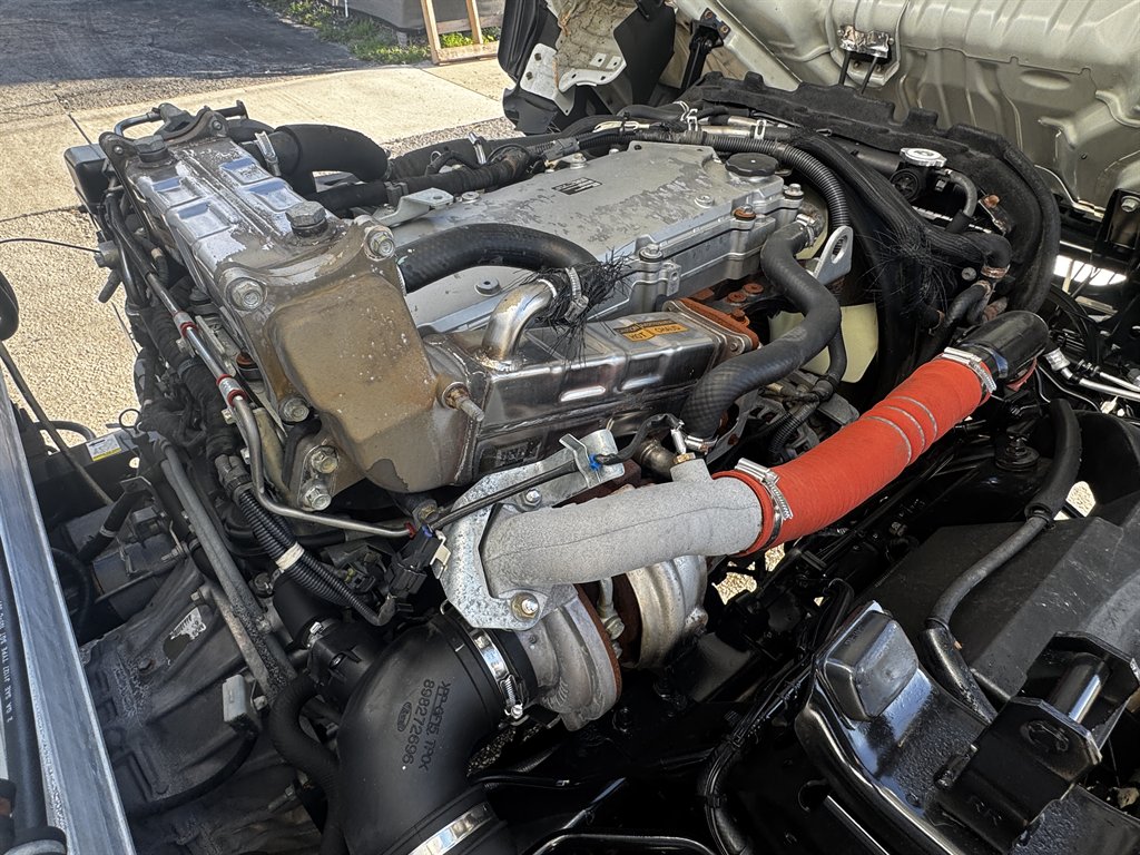 2019 Isuzu Nqr - $29,995