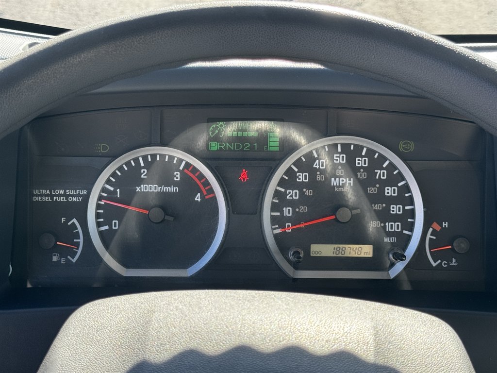 2019 Isuzu Nqr - $29,995